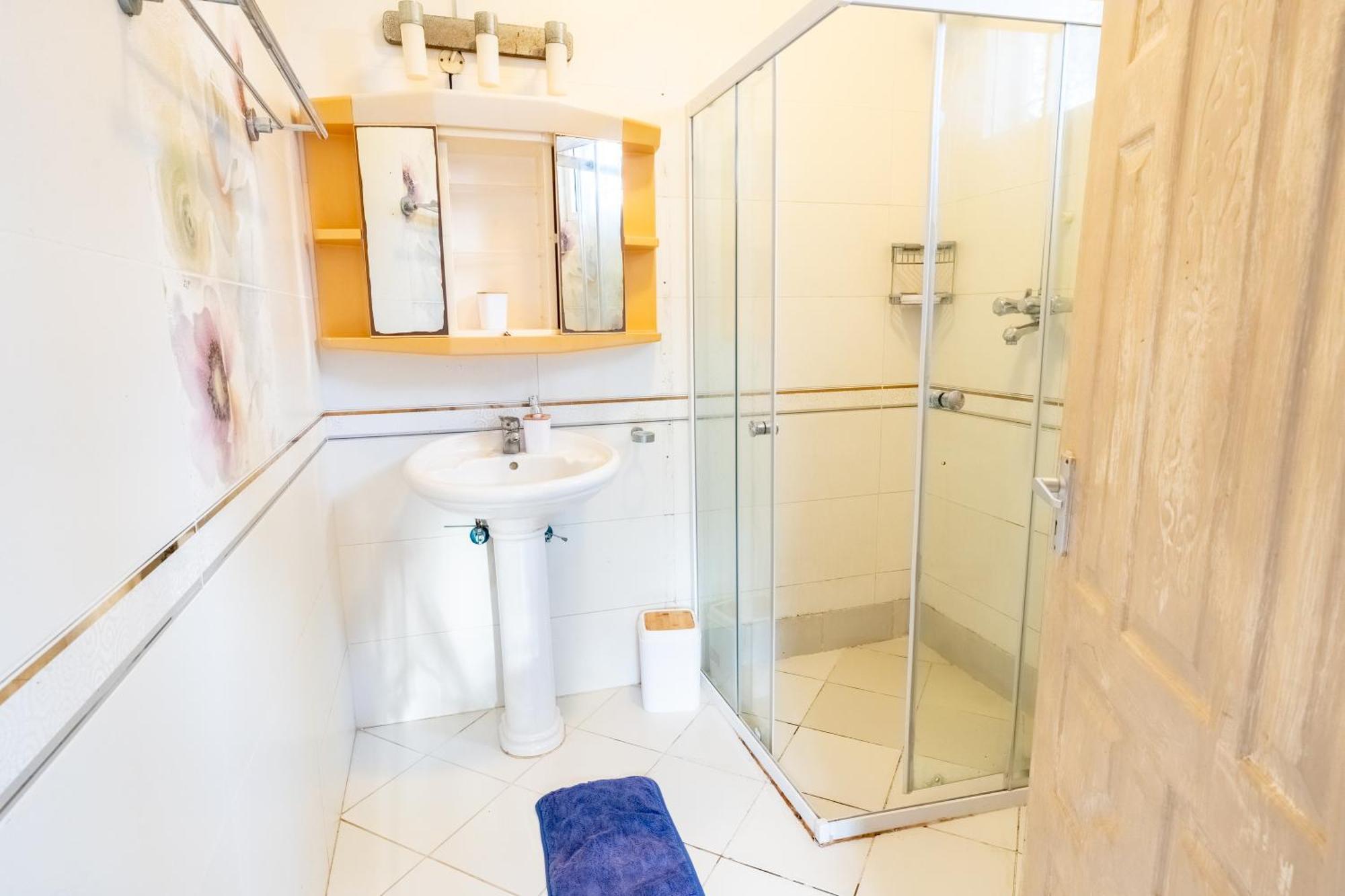 Queens Chateau Boutique Villa Diani Beach Esterno foto